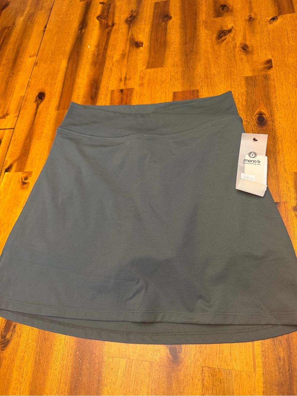 mono b Women's Athletic Skort - Gary/Green